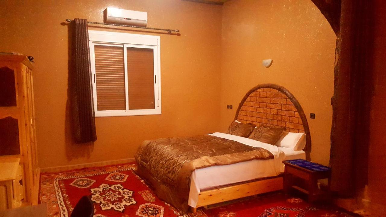 Kasbah Meteorites Otel Imi n'Ouzrou Dış mekan fotoğraf